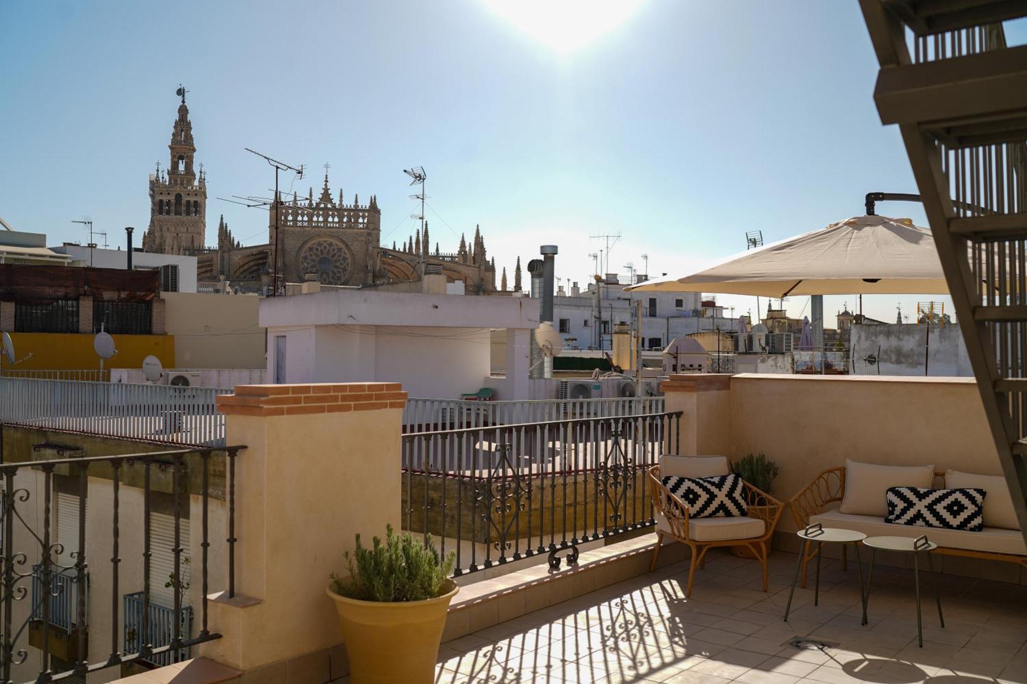 Cathedral Sevilla Views Экстерьер фото